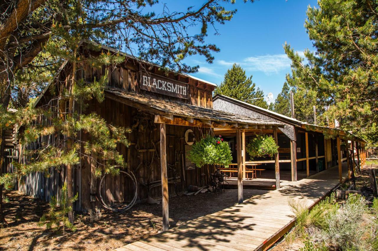 Bend-Sunriver Camping Resort 24 ft. Yurt 16 Exterior foto